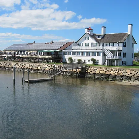 Lighthouse Inn Cape Cod-3