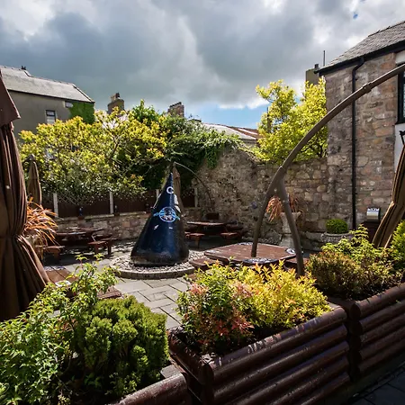 The Black Boy Inn-3