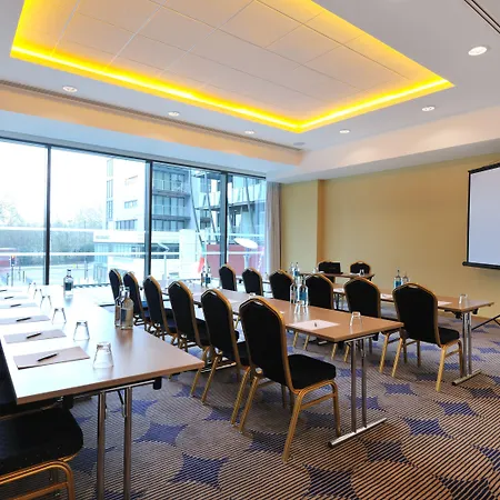 Pestana Chelsea Bridge Hotel & Spa-3