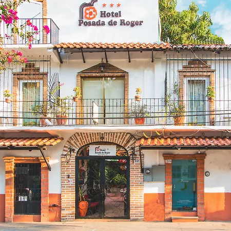 Hotel Posada De Roger - Near Los Muertos Beach-3