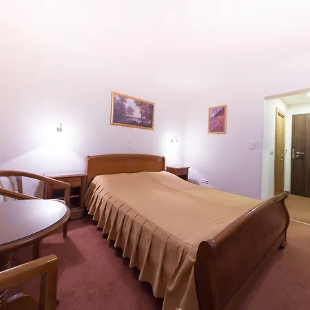 Hotel Transilvania-2