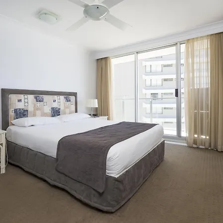 Sunbird Beach Resort Gold Coast-2