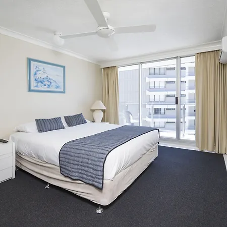 Sunbird Beach Resort Gold Coast-3