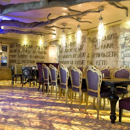 Boutique Hotel Astoria-2