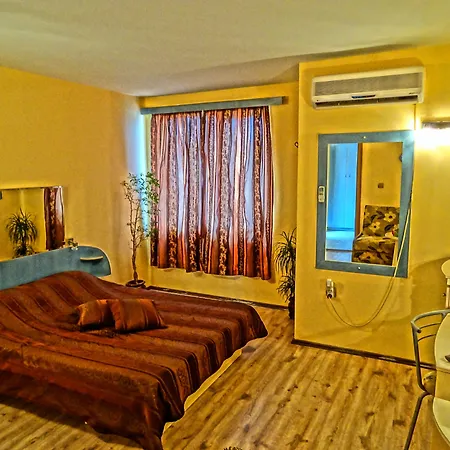 Hotel Color-2