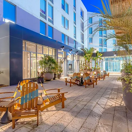 Aloft By Marriott Jacksonville Tapestry Park-2