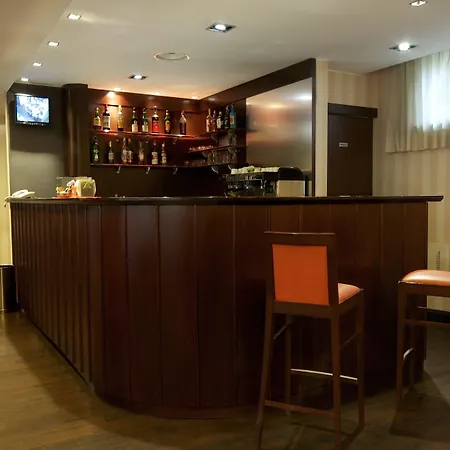 Hotel 2C-2