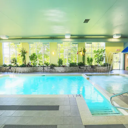 Days Inn By Wyndham Levis-3