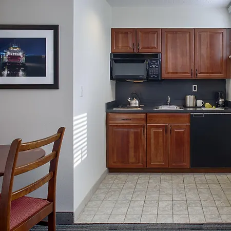 Federal City Inn & Suites-3