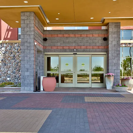 Hampton Inn & Suites Scottsdale At Talking Stick-3