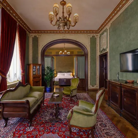 Hotel Locarno-2