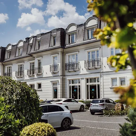 Rezydencja Luxury Hotel Bytom Piekary Slaskie-2