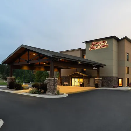 Hampton Inn & Suites Whitefish-3
