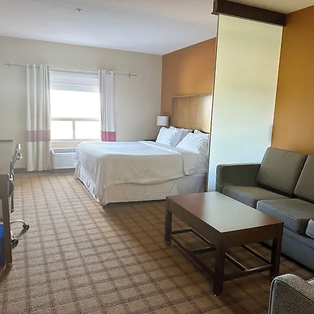 Four Points By Sheraton Edmonton Gateway-2