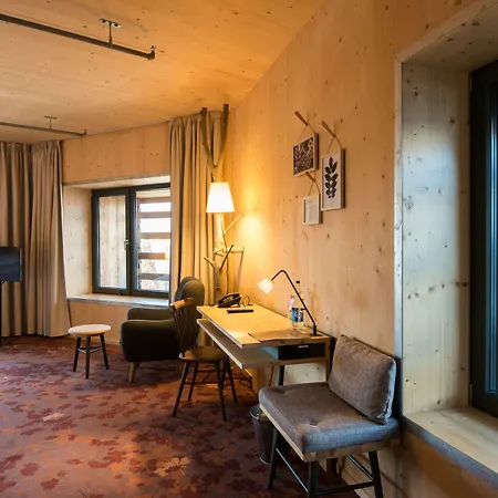 Raphael Hotel Waelderhaus-3