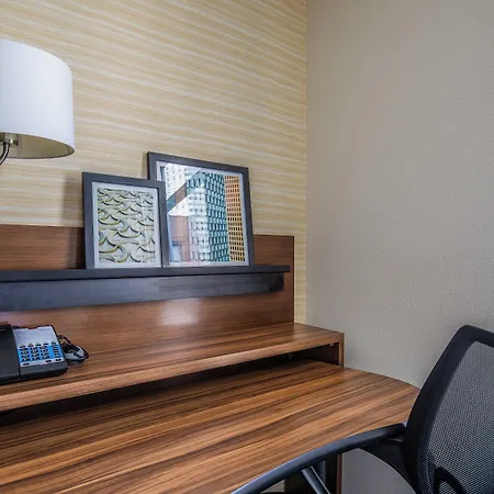Fairfield Inn And Suites Chicago Downtown-River North-3