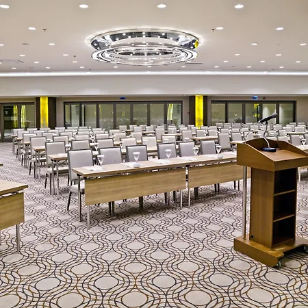 Ramada Plaza By Wyndham Istanbul Tekstilkent-3