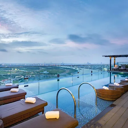 Liberty Central Saigon Riverside Hotel-2