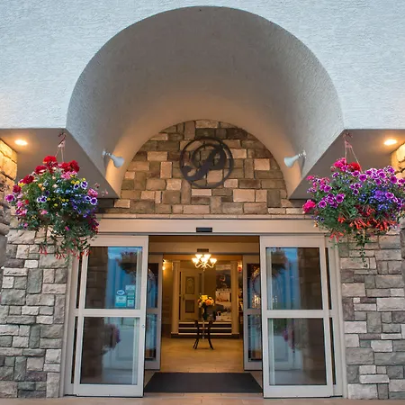 Hilltop Inn - Salmon Arm-3
