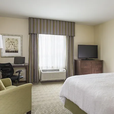 Hampton Inn & Suites San Bernardino-2