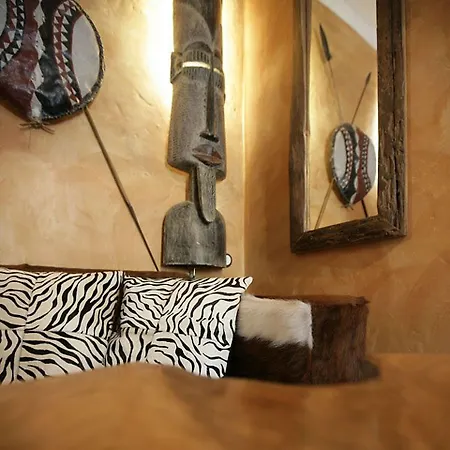 Hip Hotel-3