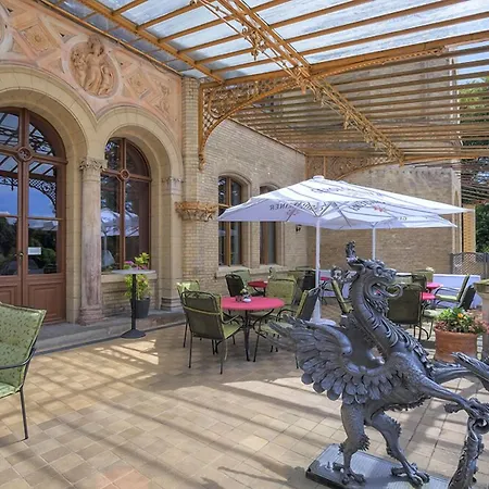 Hotel Schloss Neetzow-3