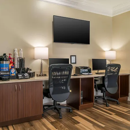 Best Western Of Hartland-3
