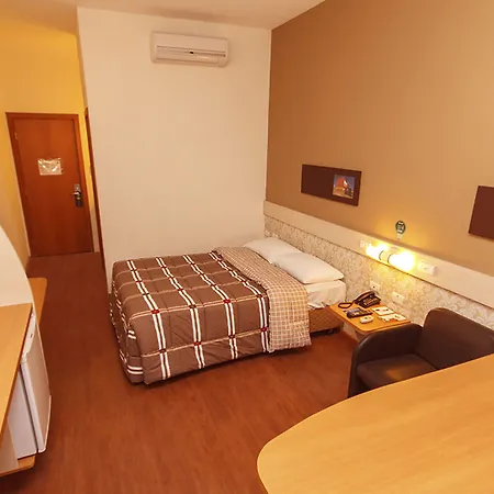 Hotel 10 Uniao da Vitoria-3