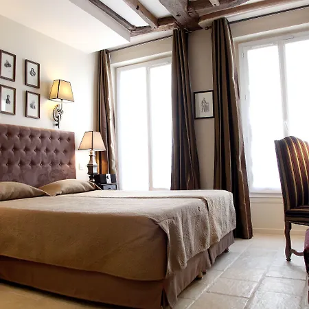 Hotel Saint-Louis en L'Isle-3