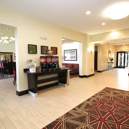 Hampton Inn And Suites Sandusky/Milan-2