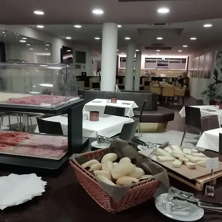 Hotel Camelia-2