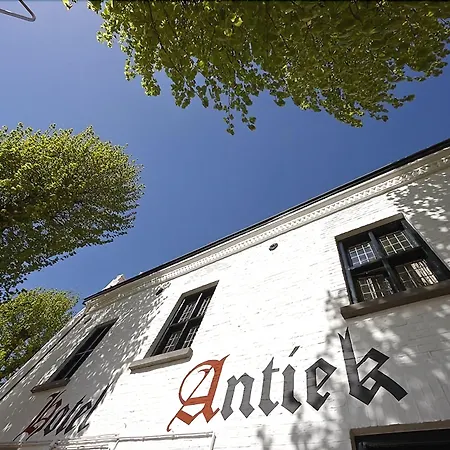 Hotel Nieuw Antiek-3