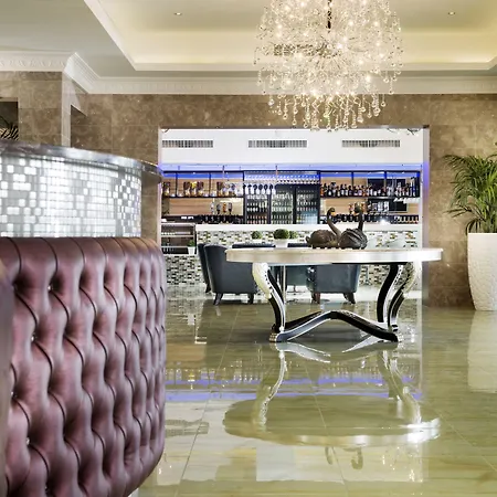 Swan River Hotel-3