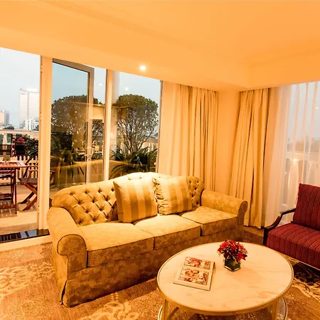 Apricot Hotel-3