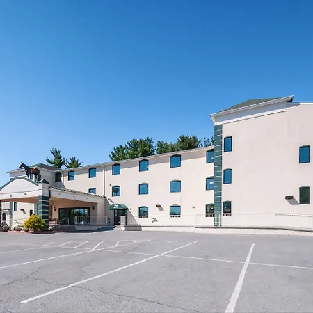 Rodeway Inn & Suites Charles Town-2