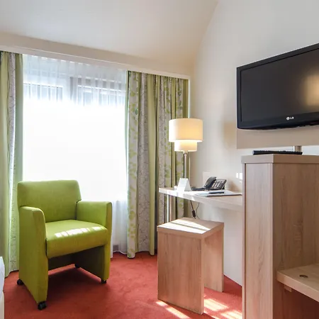 Garden Hotel-2