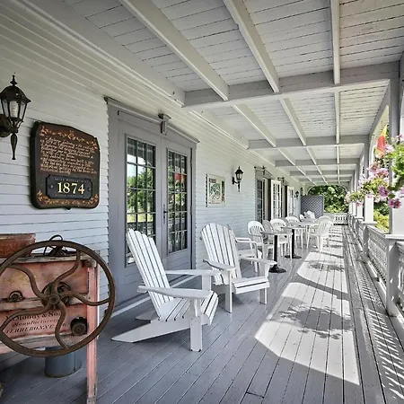 Auberge Lakeview Inn-2