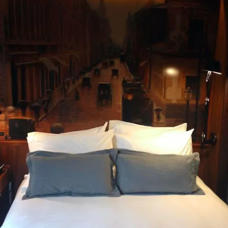 Hotel Cumbres Lastarria-3