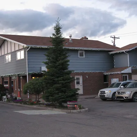 Econo Lodge Inn & Suites-2