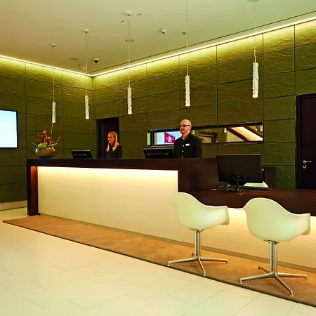 Hyperion Hotel Hamburg City, Trademark Collection By Wyndham-2