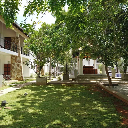 Hotel Tamarind Tree-2