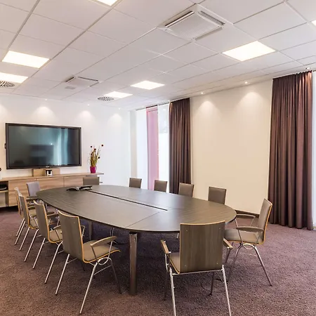 Park Inn By Radisson Neumarkt-3