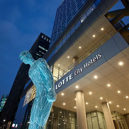 Lotte City Hotel Myeongdong-2