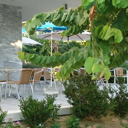 Dimitris Paritsa Hotel-2