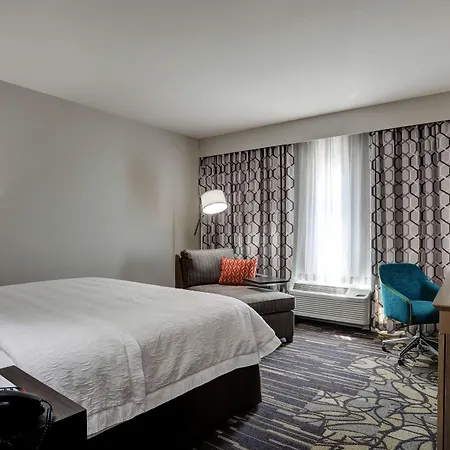Hampton Inn & Suites Ardmore-2