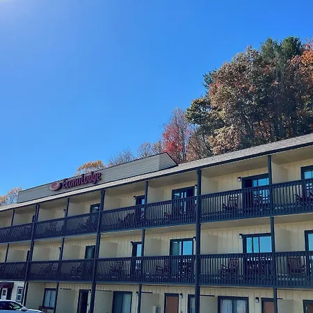 Econo Lodge Waynesville-3