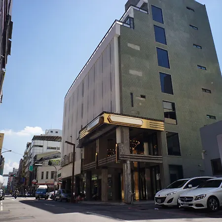 Bluesky Hotel-3