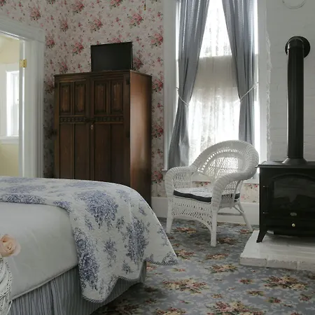 Victorian Inn-2