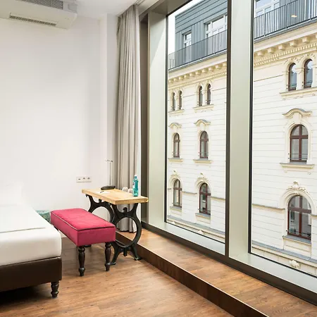 Elaya Hotel Leipzig City Center-3
