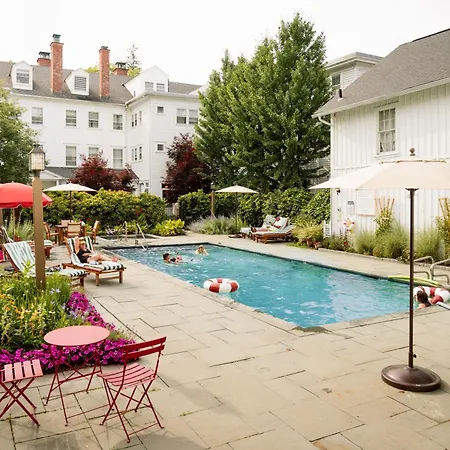 The Red Lion Inn-2